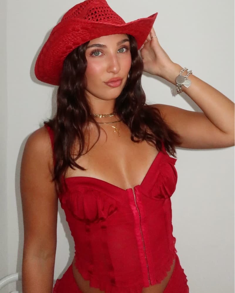 Red short Set  - Image 2