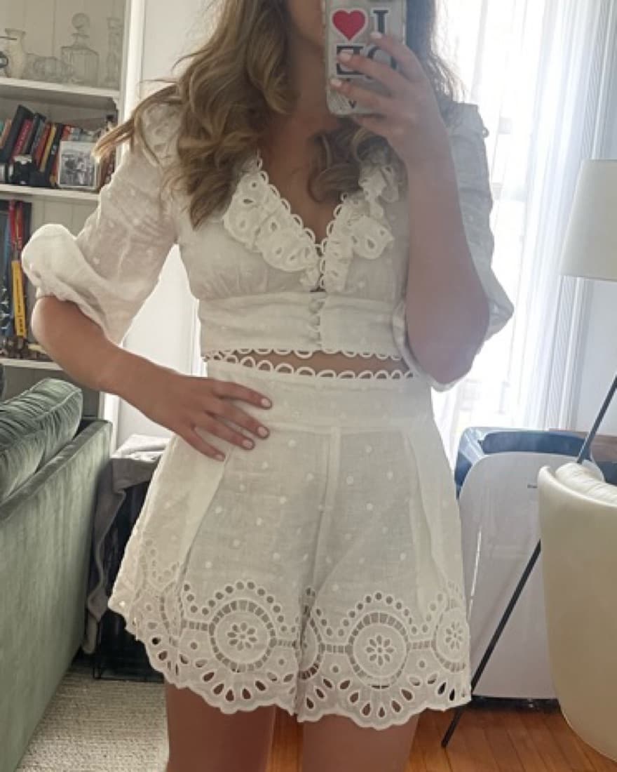 White Zimmerman 2 Piece Eyelet Set - Image 1