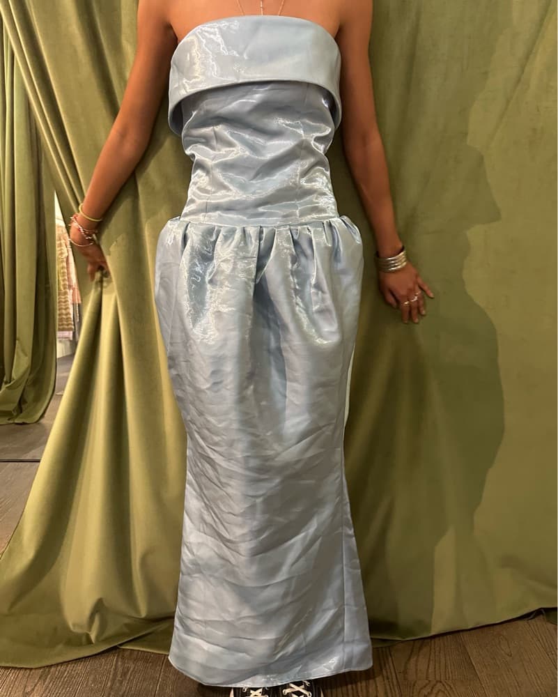 Stunning Blue Satin Gown - Image 1