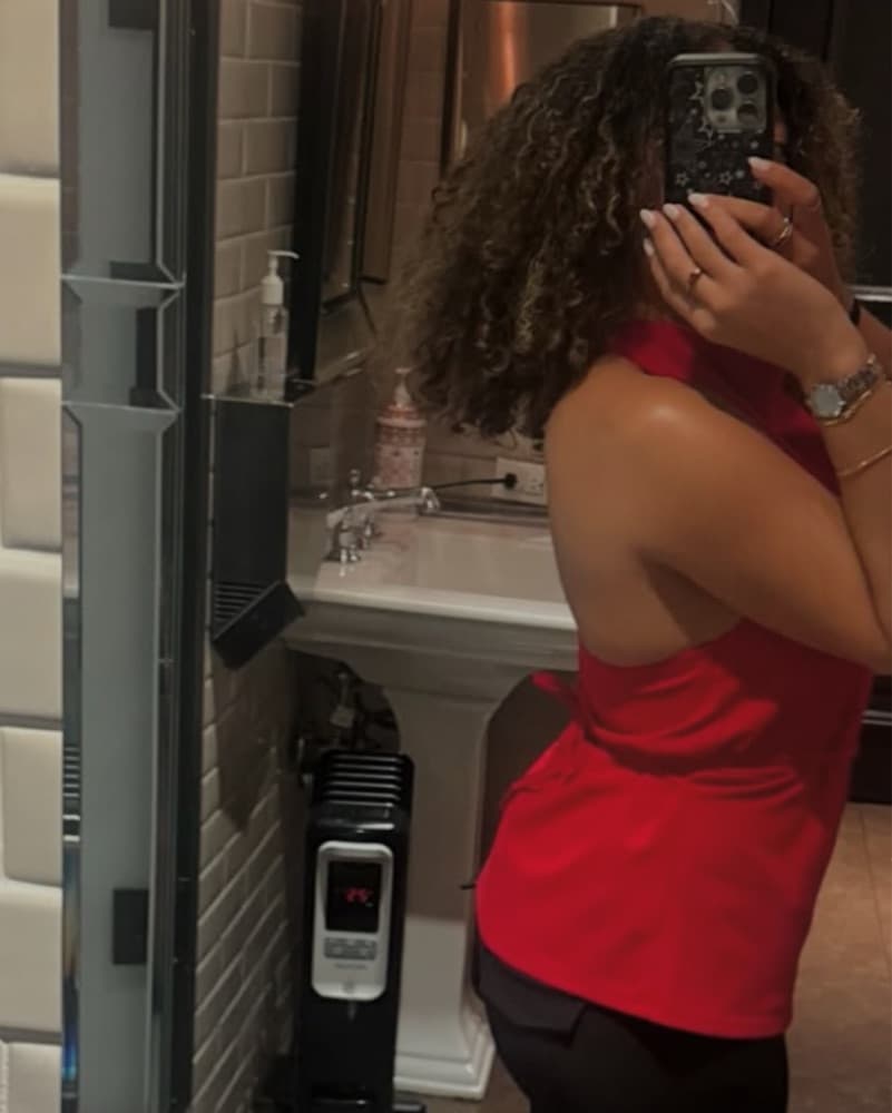 Reformation Red Open Back Top - Image 3