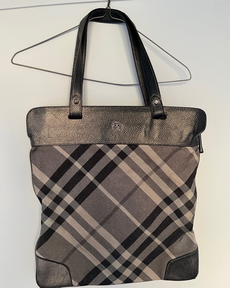 Burberry London Nova Check Bag - Silver - Image 1