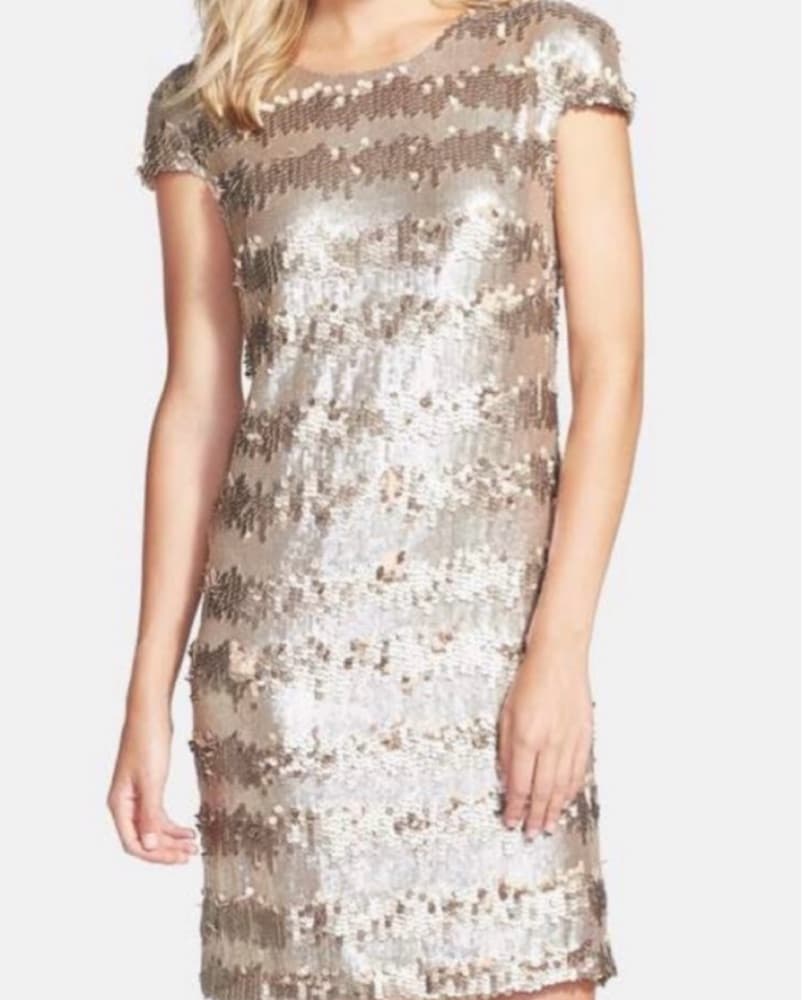 Vera Wang Gold Sequin Shift Dress - Image 2