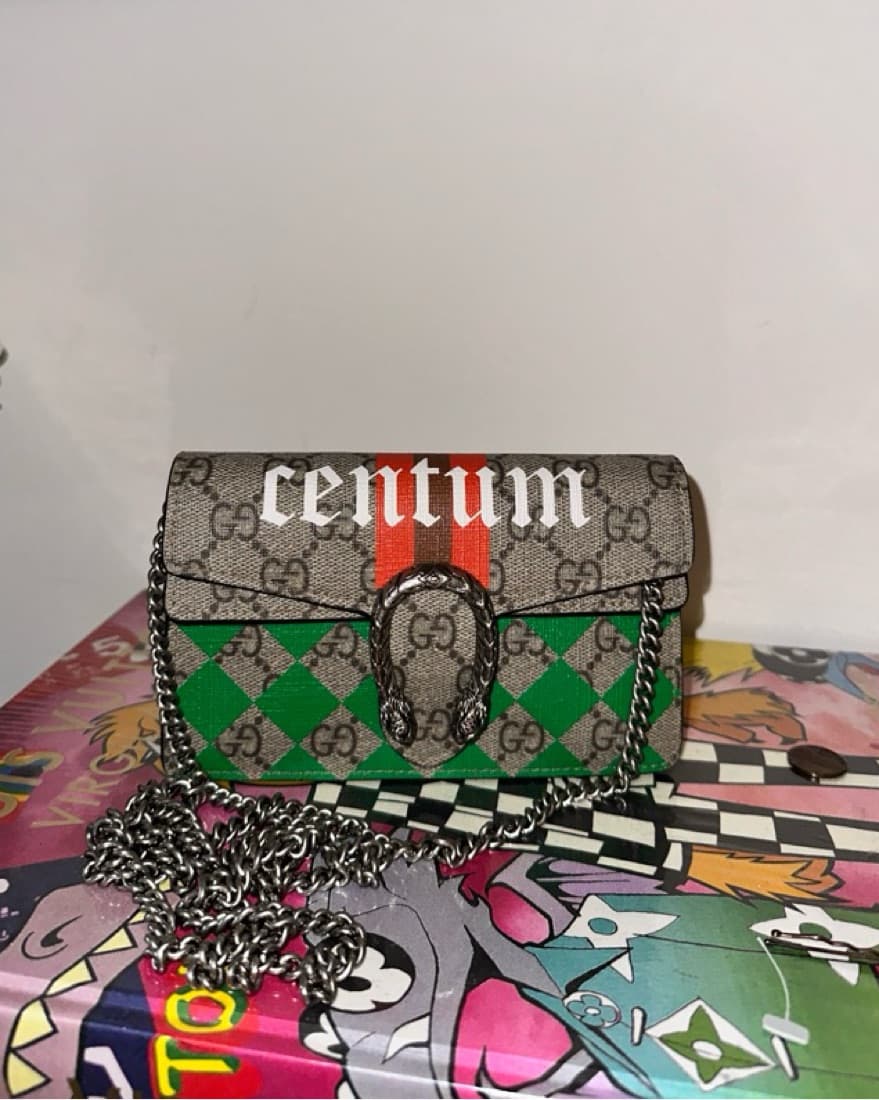 mini gucci purse w/ crossbody chain  - Image 4