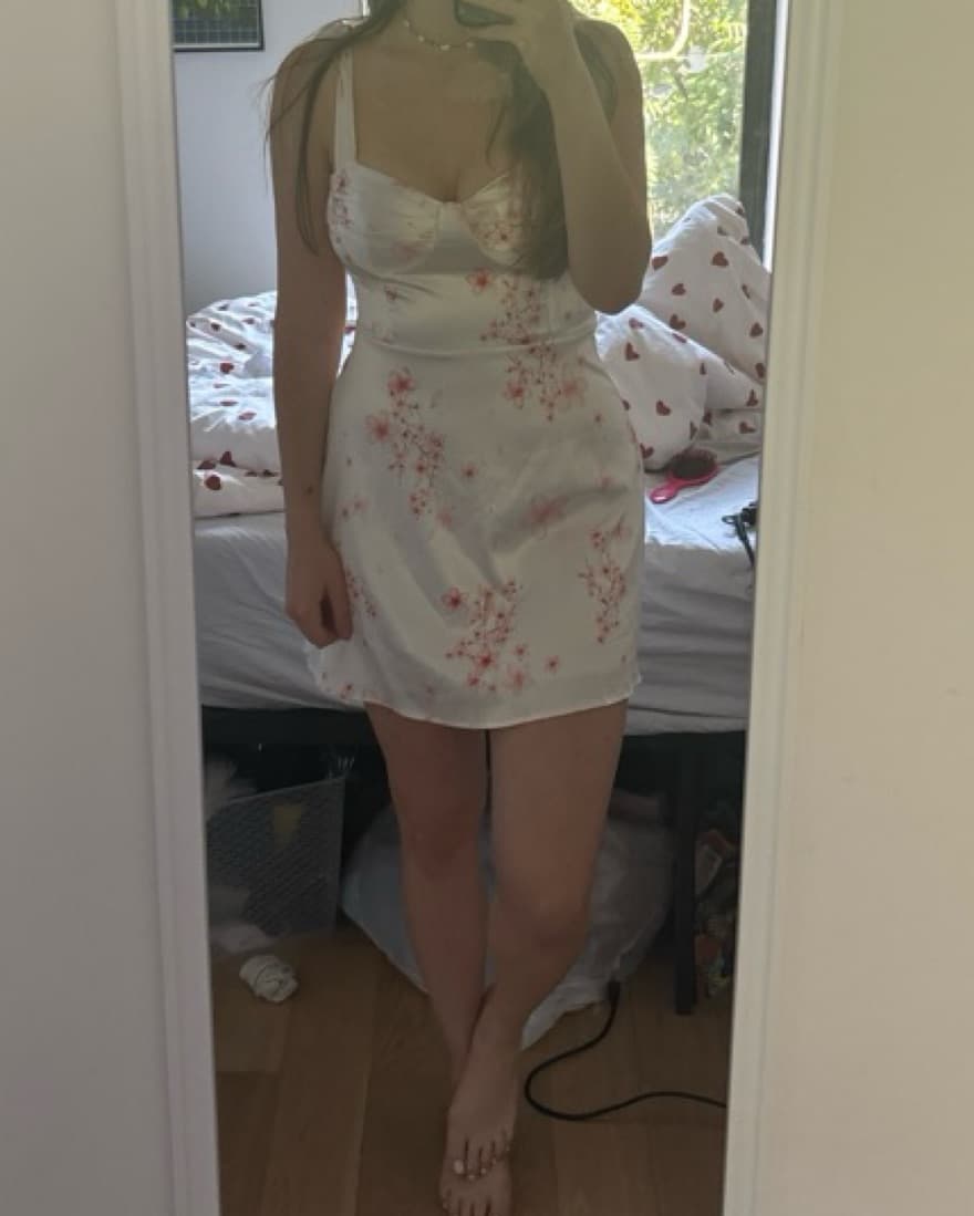 Lucy In The Sky White Floral Dress - Image 2