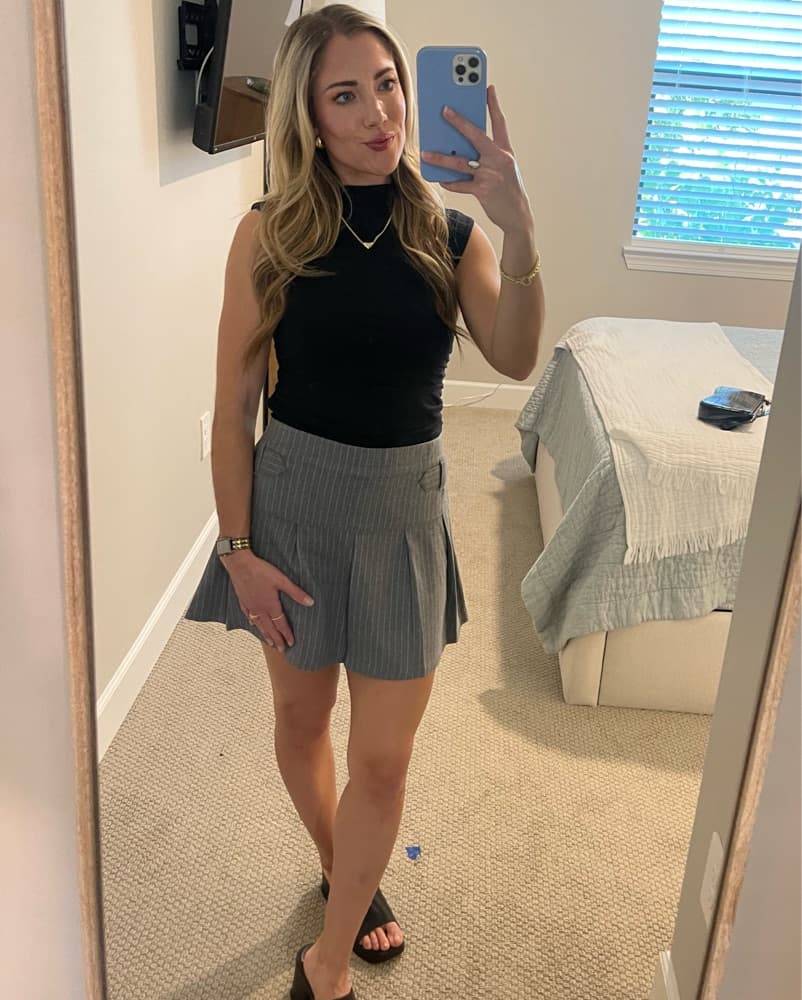 Abercrombie Grey Skirt - Image 1