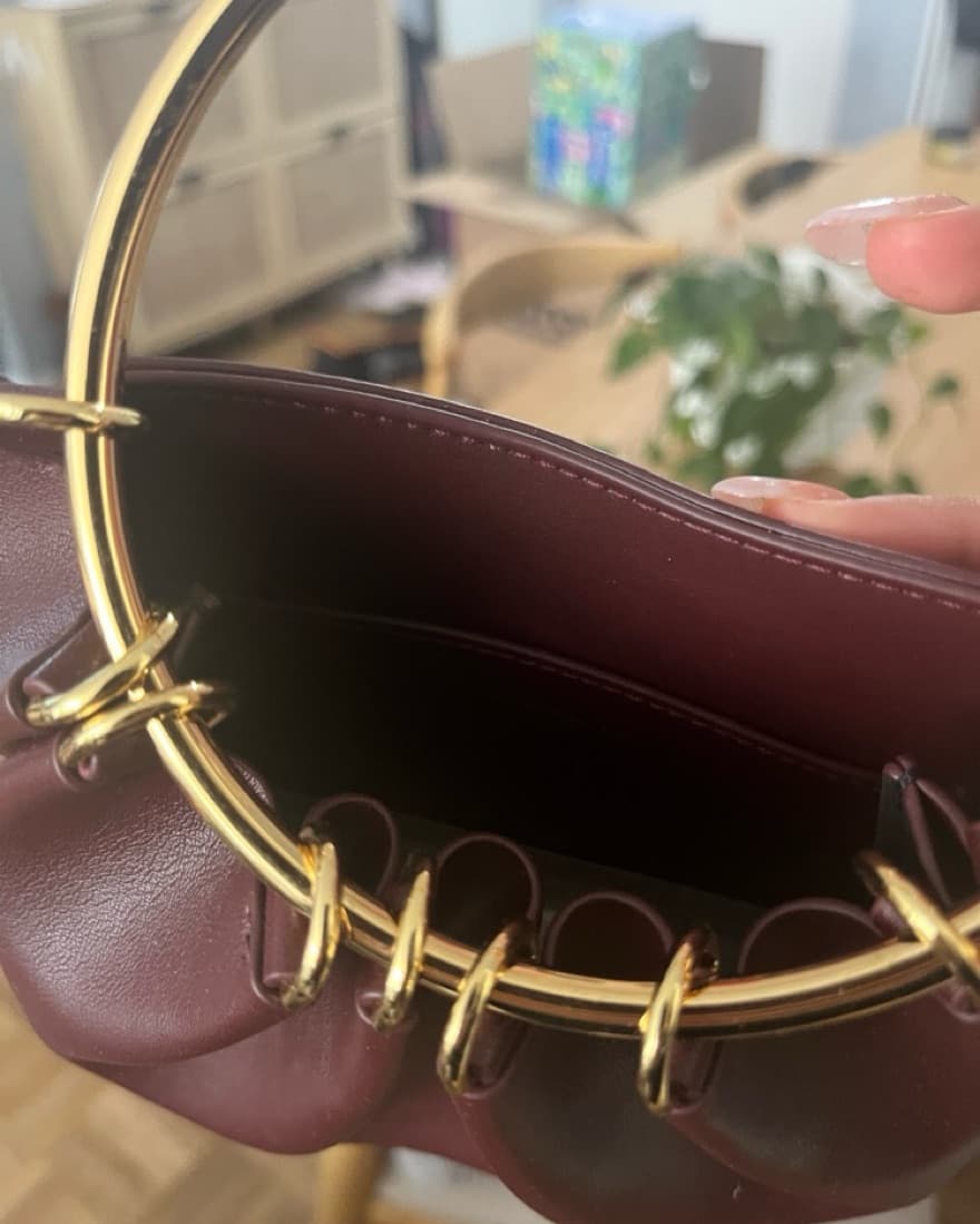Verafied Ring Handle Bag in Burgundy - Image 3