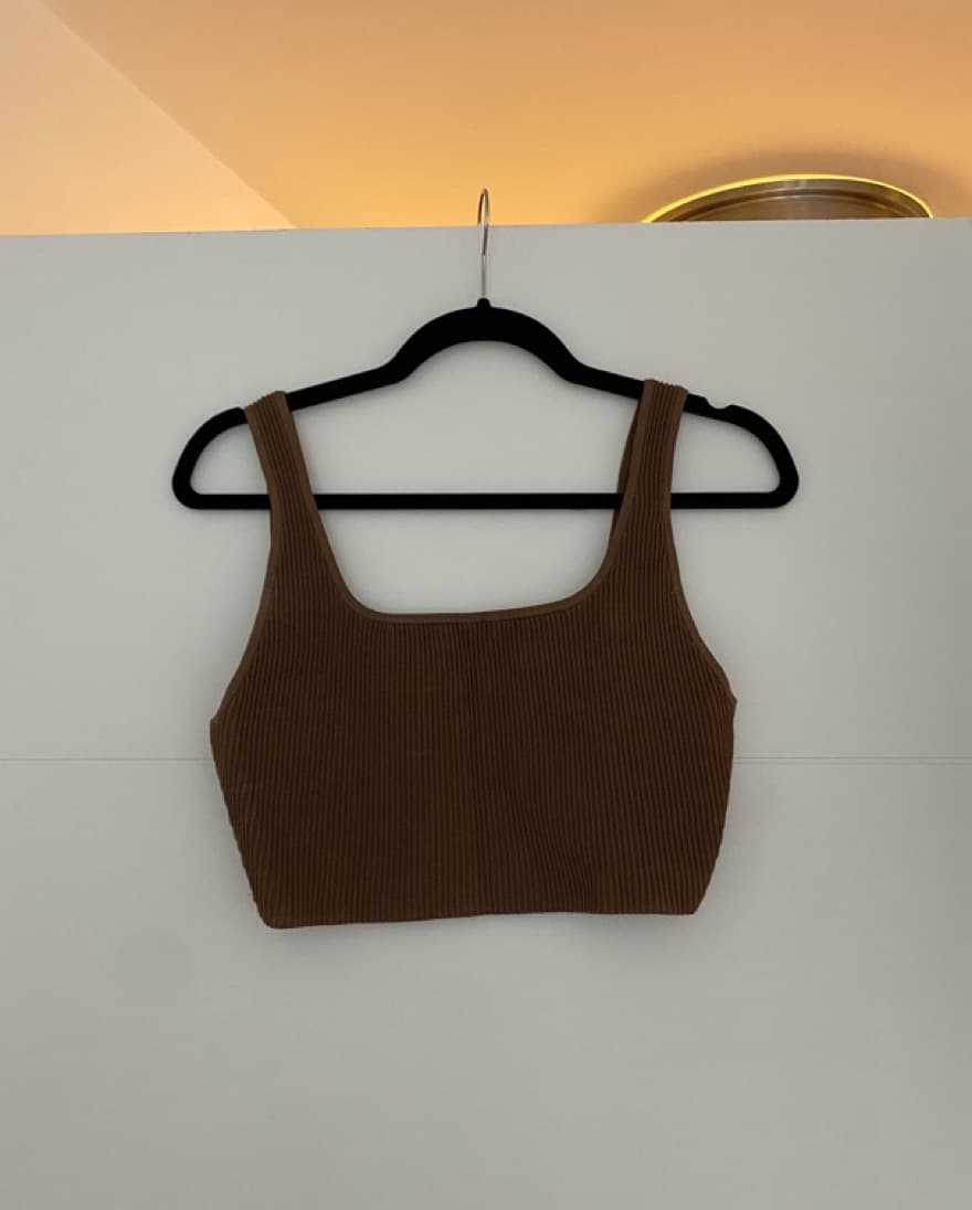 Aritzia Babaton Sculpt Knit Tank - Image 4
