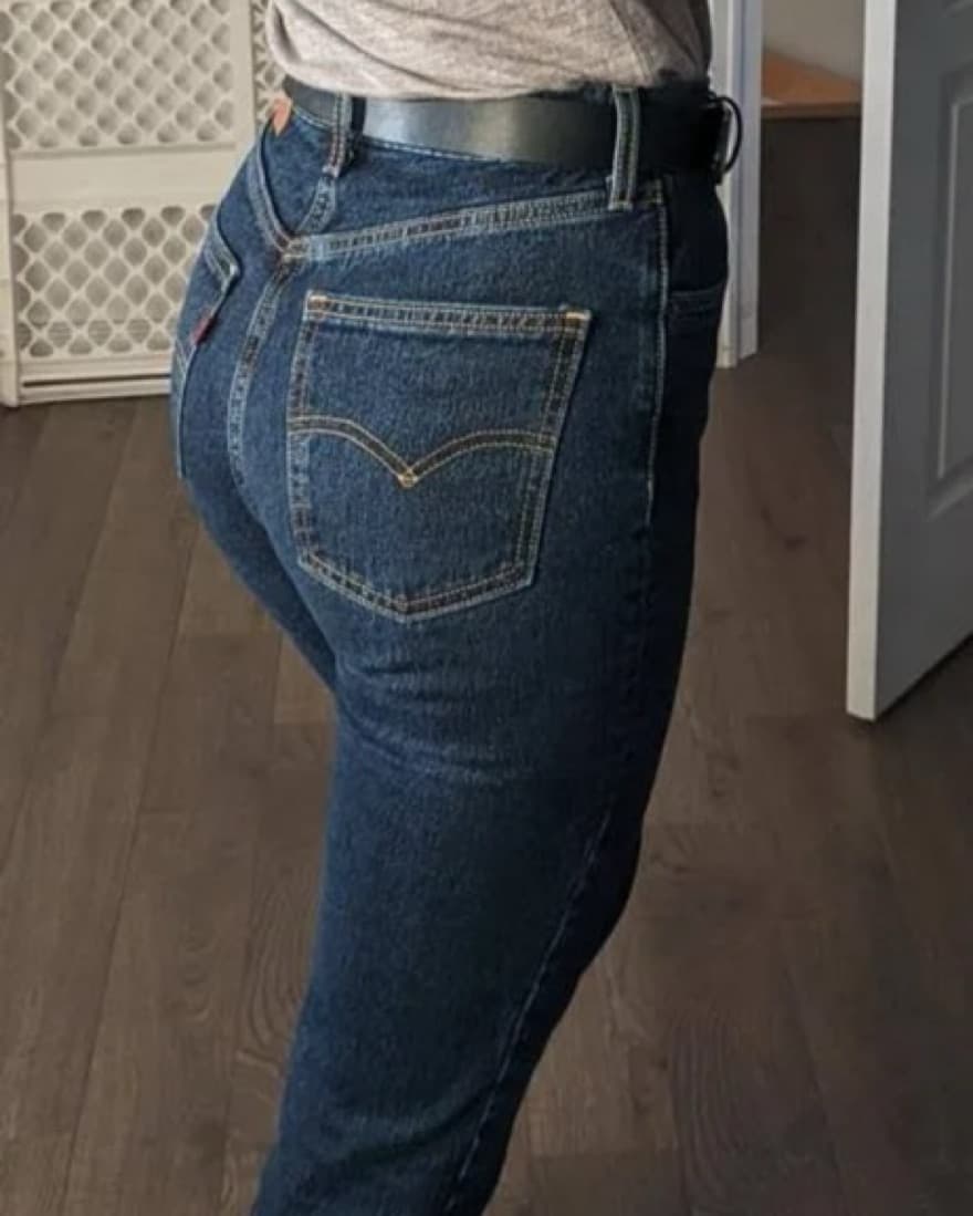 Classic 70S Levi’s- 28” - Image 1