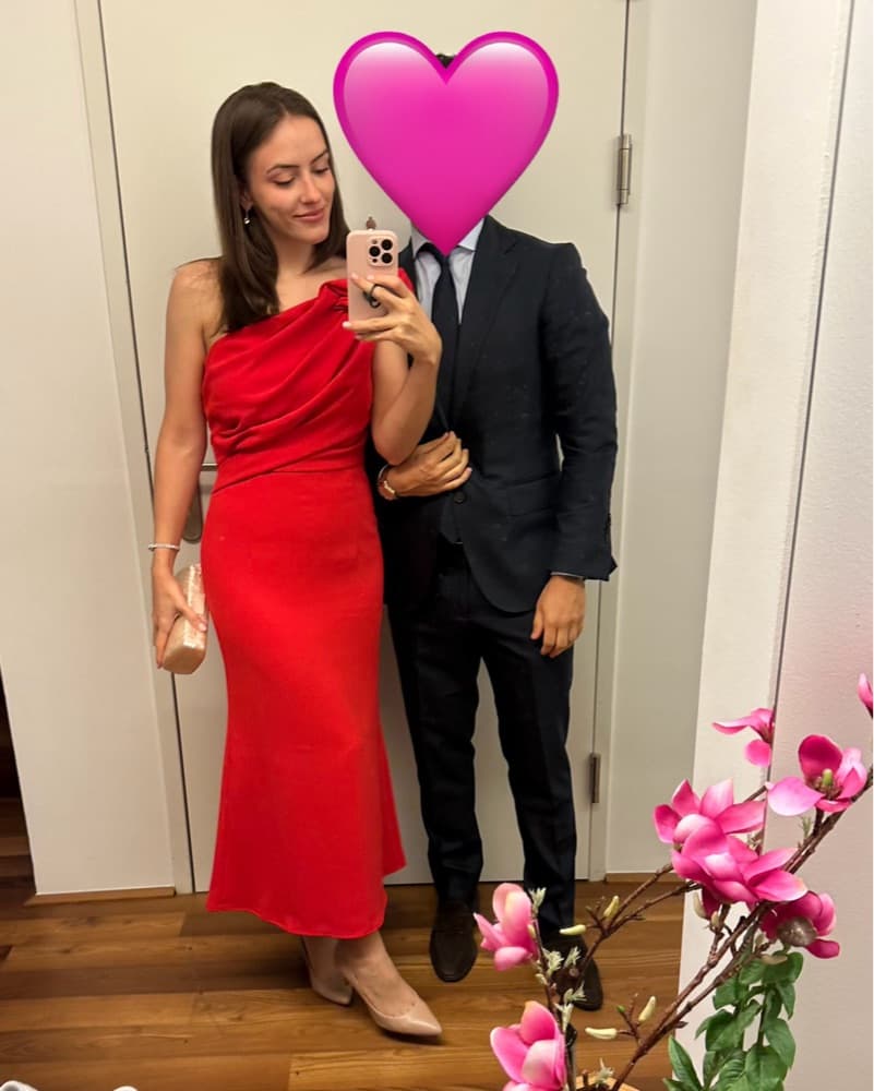 Elegant One-Shoulder Red-orange Dress - Image 2