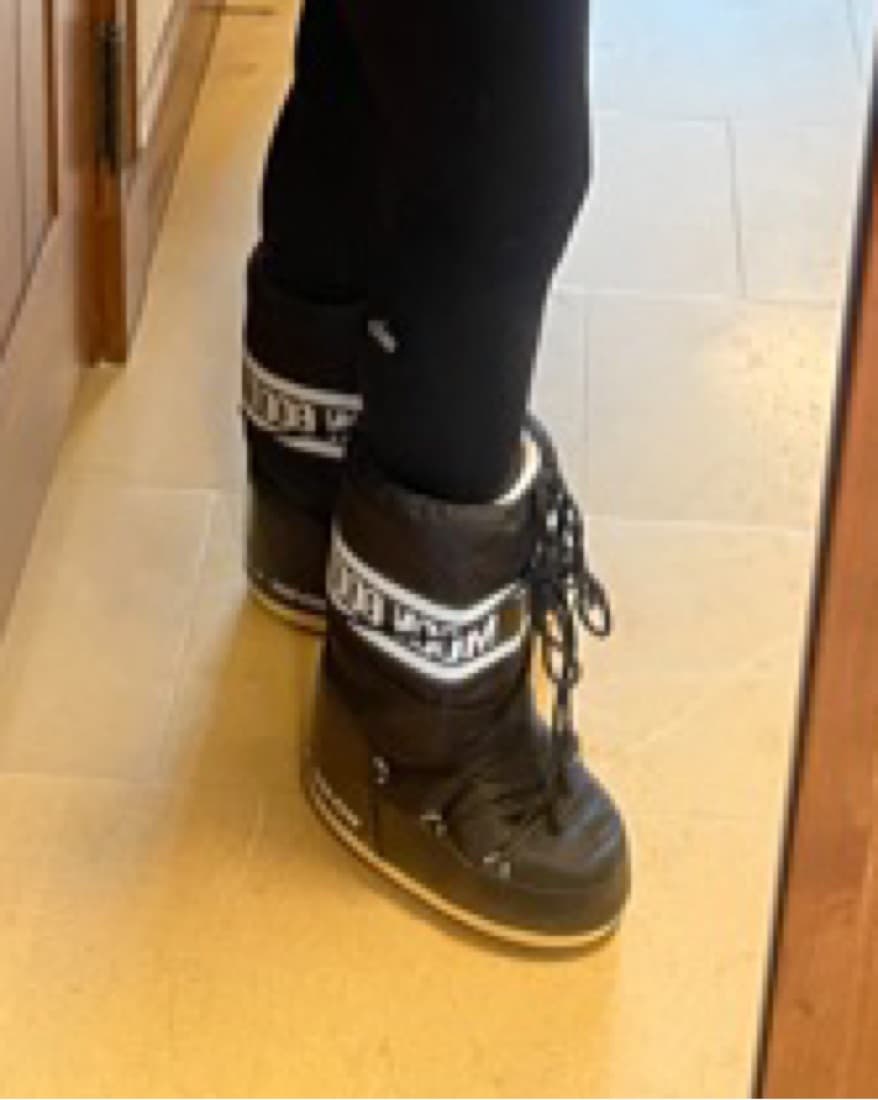 Black Moon Boots - Image 4