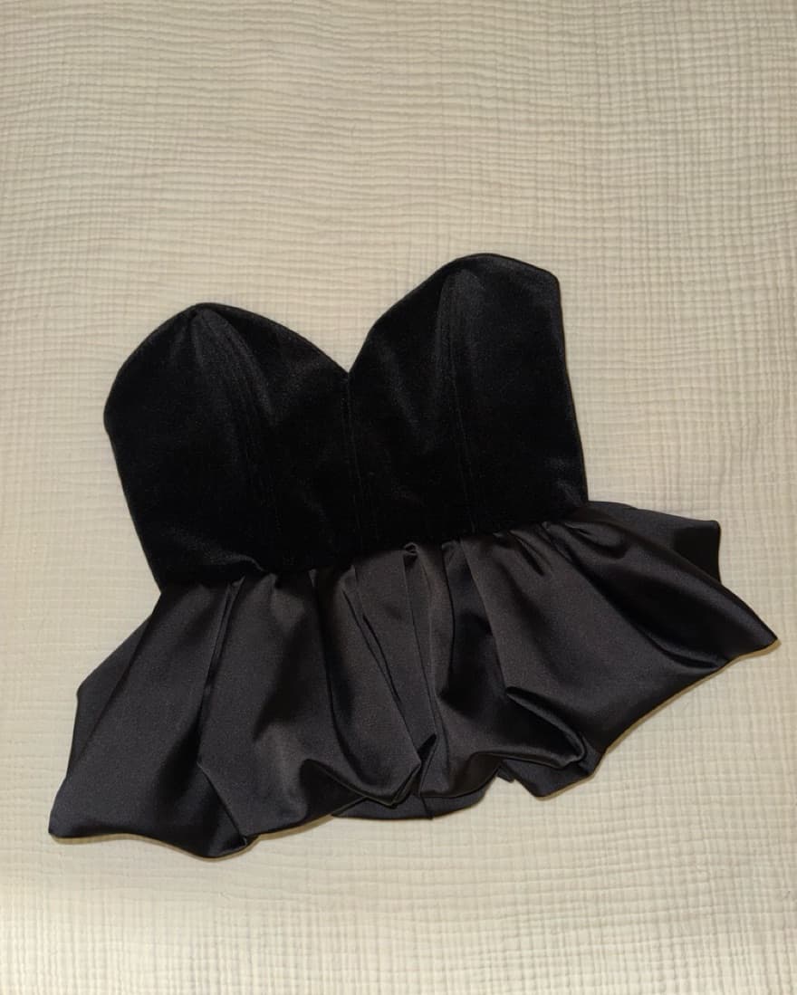 Zara Velvet Peplum Corset + Sequin Pants - Image 2