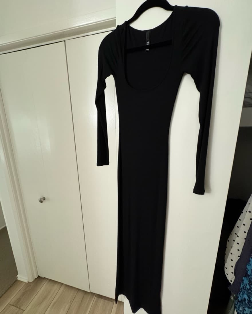Black Long Sleeve Dress - Image 2