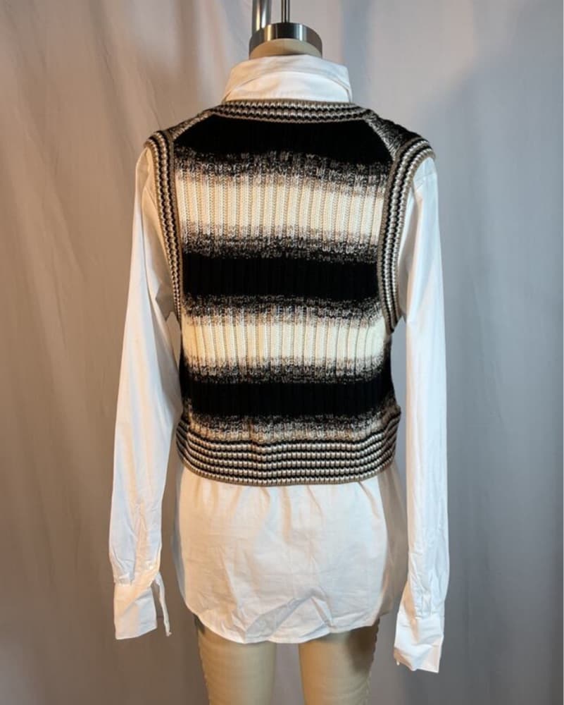 Veronica Beard Sweater-vest/button down - Image 4