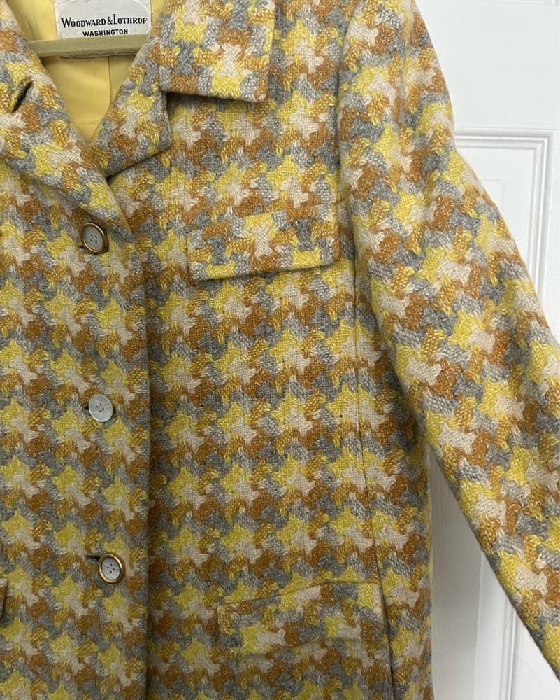 Vintage Woodward&Lothrop Yellow Coat - Image 3