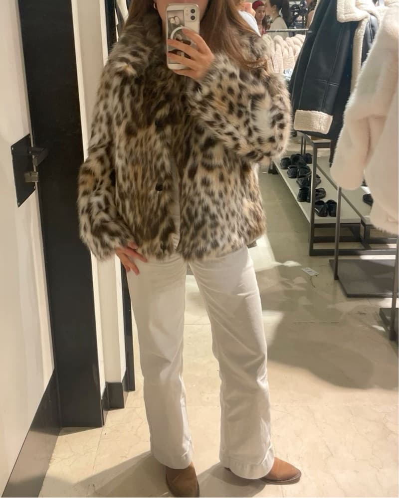 Zara Cheetah Fur Coat Size Small  - Image 3