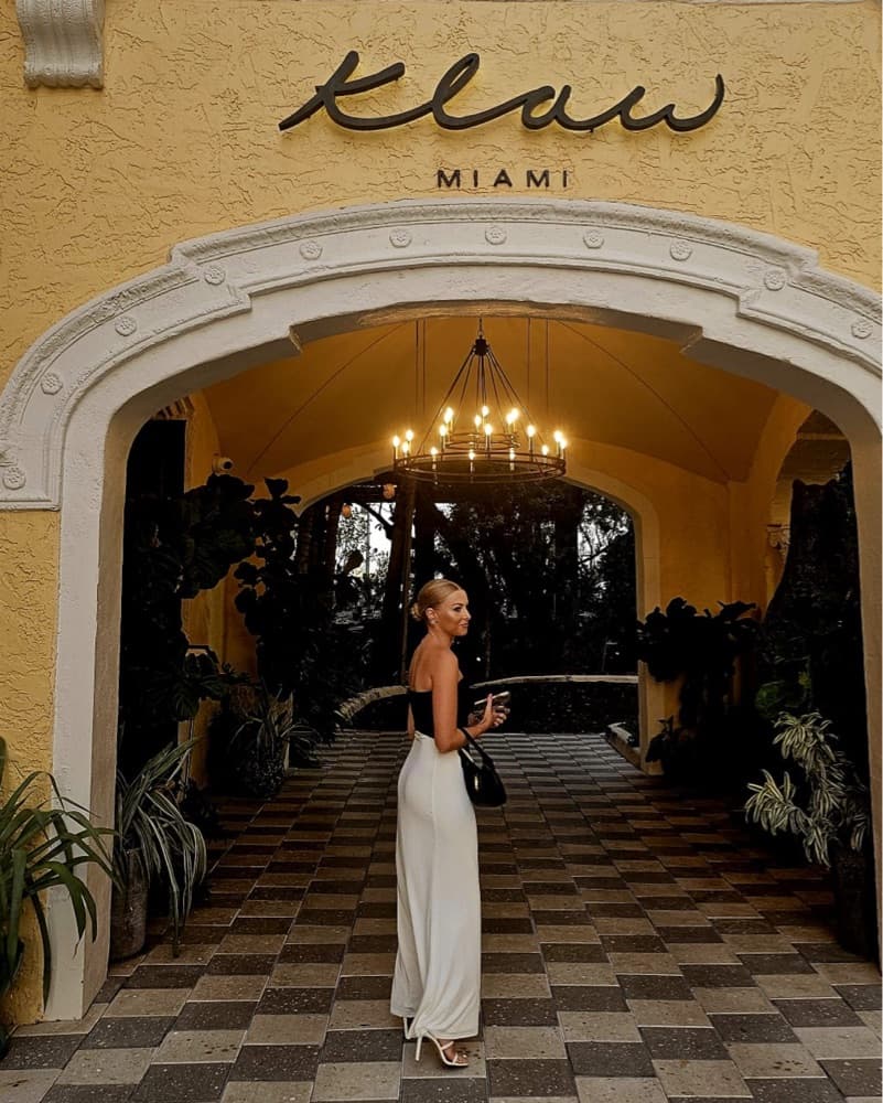 Meski Strapless Dress - Image 4