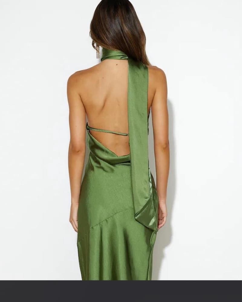 Maxi Green dress With Neck Scarf - Image 4