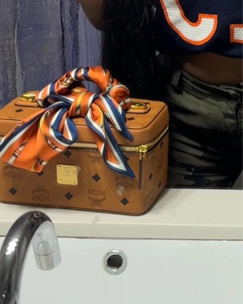 MCM vanity - Image 2