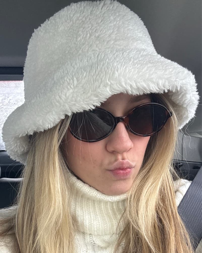 Alo Faux Fur/Sherpa Bucket Hat - Image 1