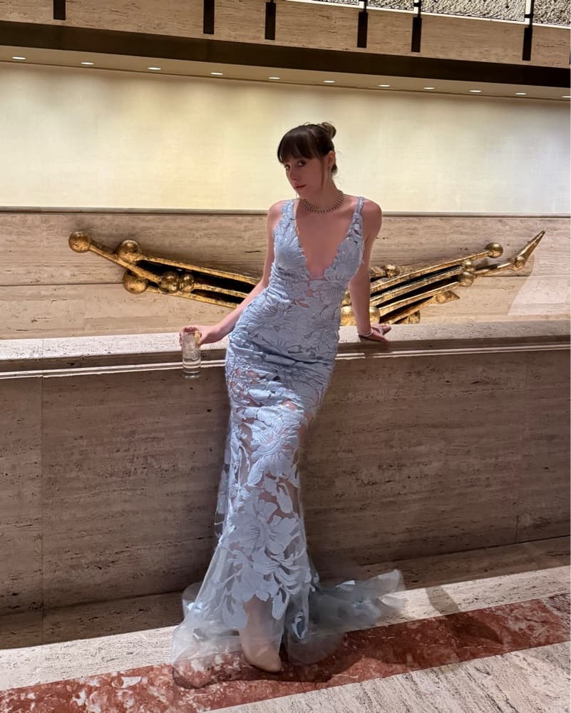 Jovani dress baby blue lace - Image 3