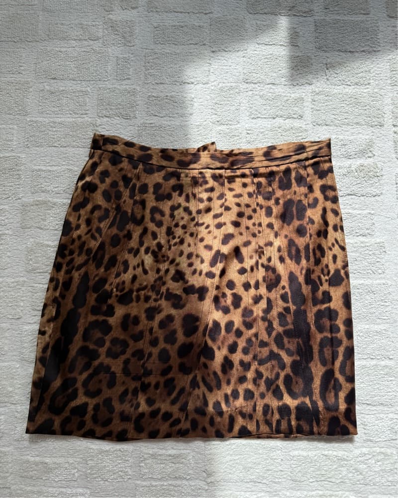 Dolce And Gabbanna Cheetah Mini Skirt  - Image 2