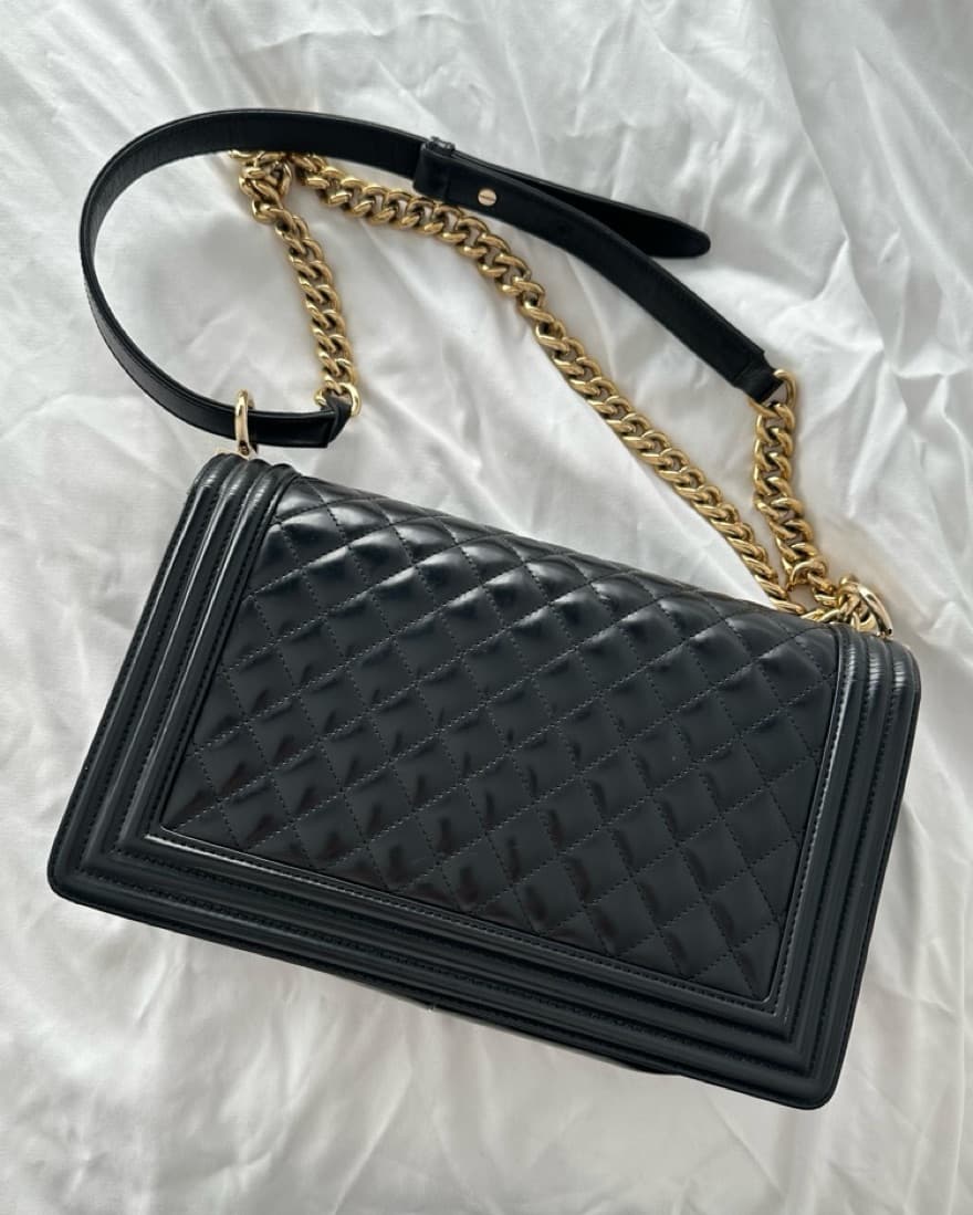 Chanel boy bag patent black large  - Image 6