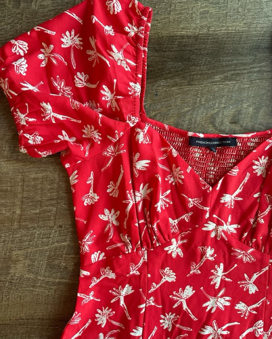 Red Rose Printed Summer Dress - Image 3
