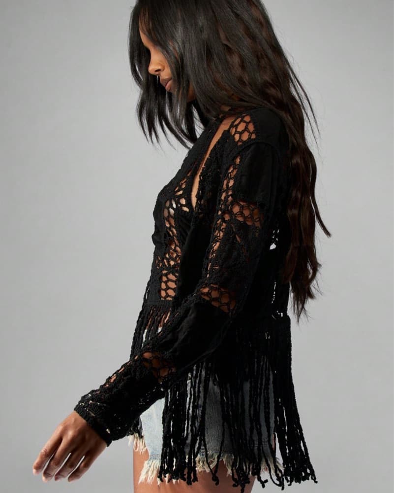 Black Lace and Fringe Kimono Top - Image 3