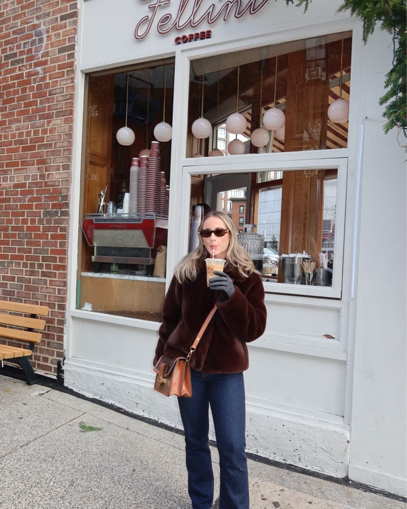 Chic Faux Fur Jacket - Image 1