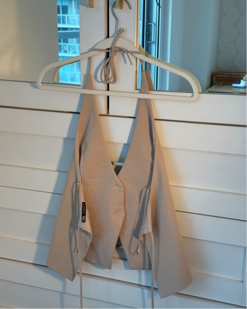 Zara Halter Tie Back Vest Top - Image 2