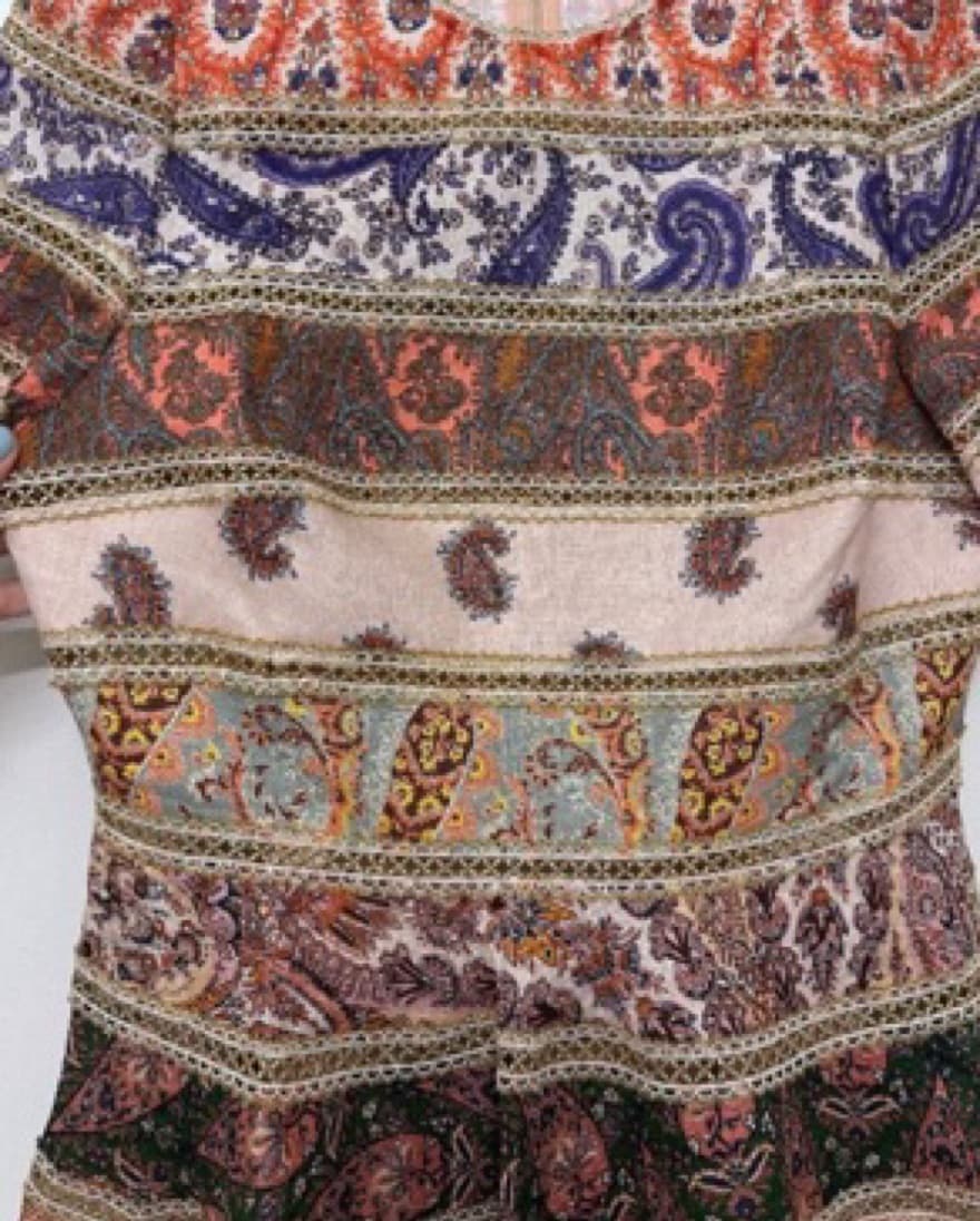 Vibrant Paisley Patterned Mini Dress - Image 4