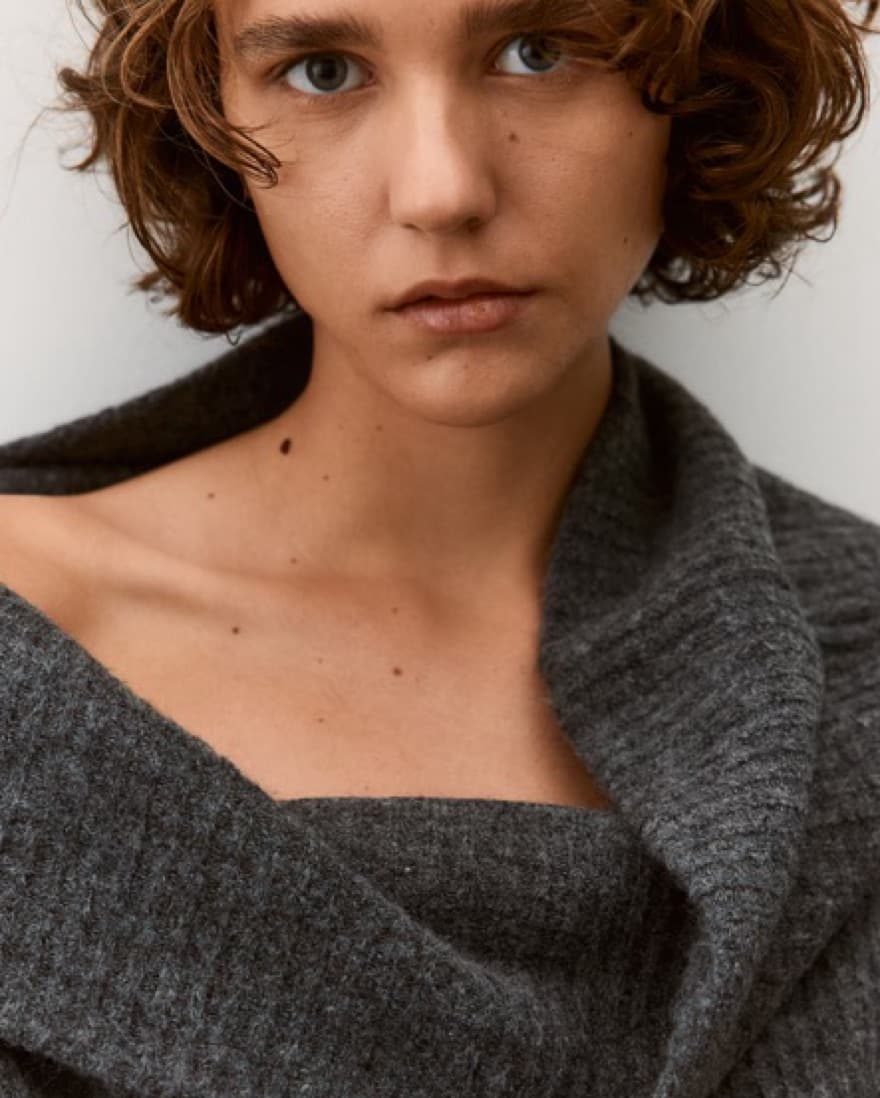 Cozy Chic Knit Sweater - Image 4