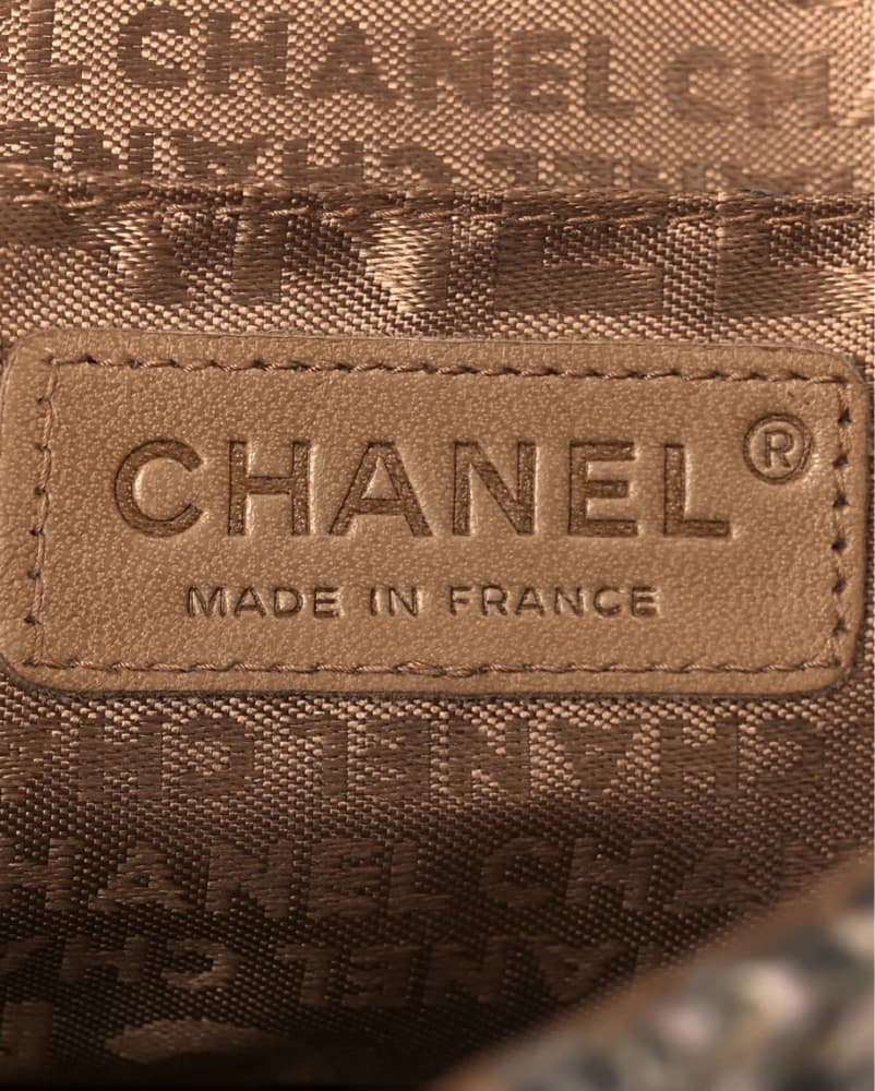 Chanel Tweed Shoulder Bag - Image 2