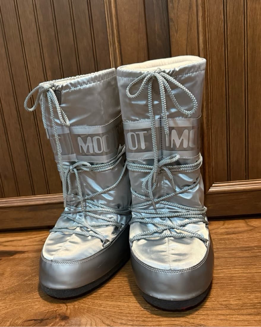 Silver Moon Boots - Image 3