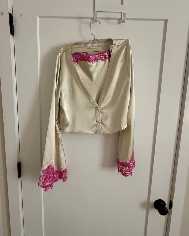 Meshki Silk And Lace Set - Image 2