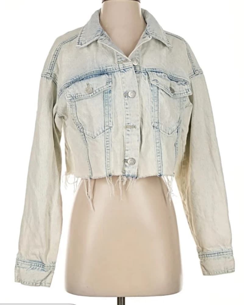 Oversized Denim Jacket With Distressed Hem - Image 2