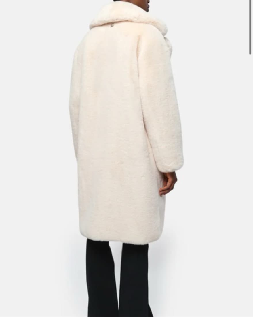 Apparis Ivory Faux Fur Coat - Image 3