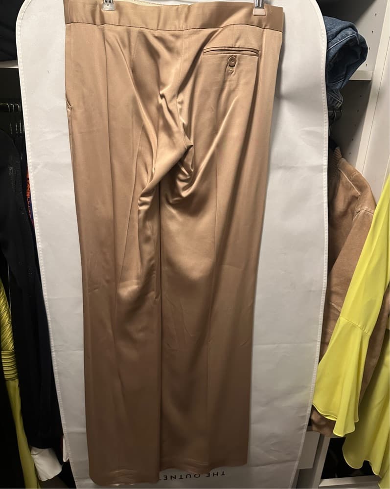 Vintage BCBG Gold Satin Suit - Image 4