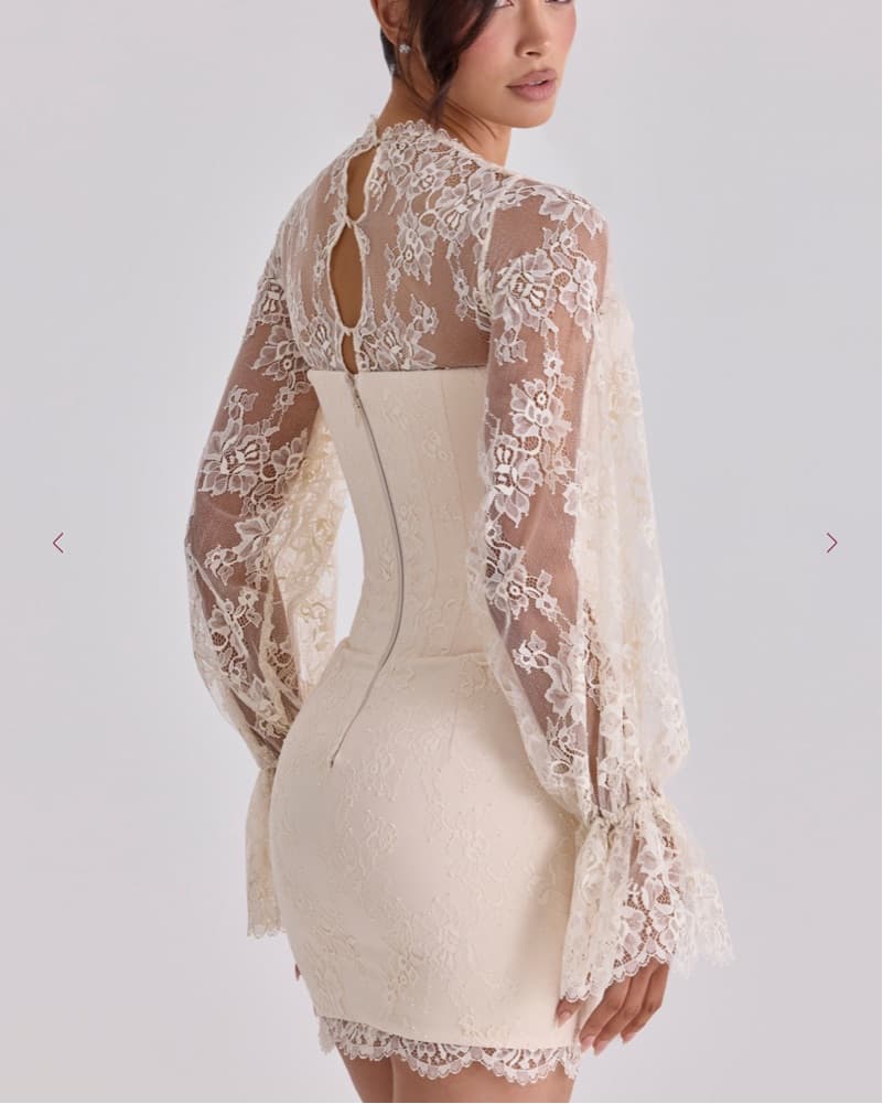 2026 House Of CB Lace Dress - Image 2