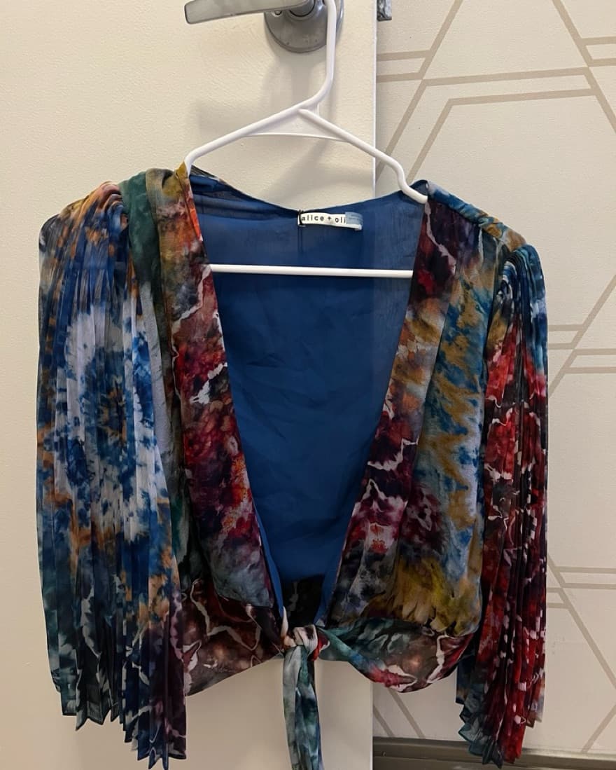 Watercolor Alice + Olivia Wrap Top - Image 2