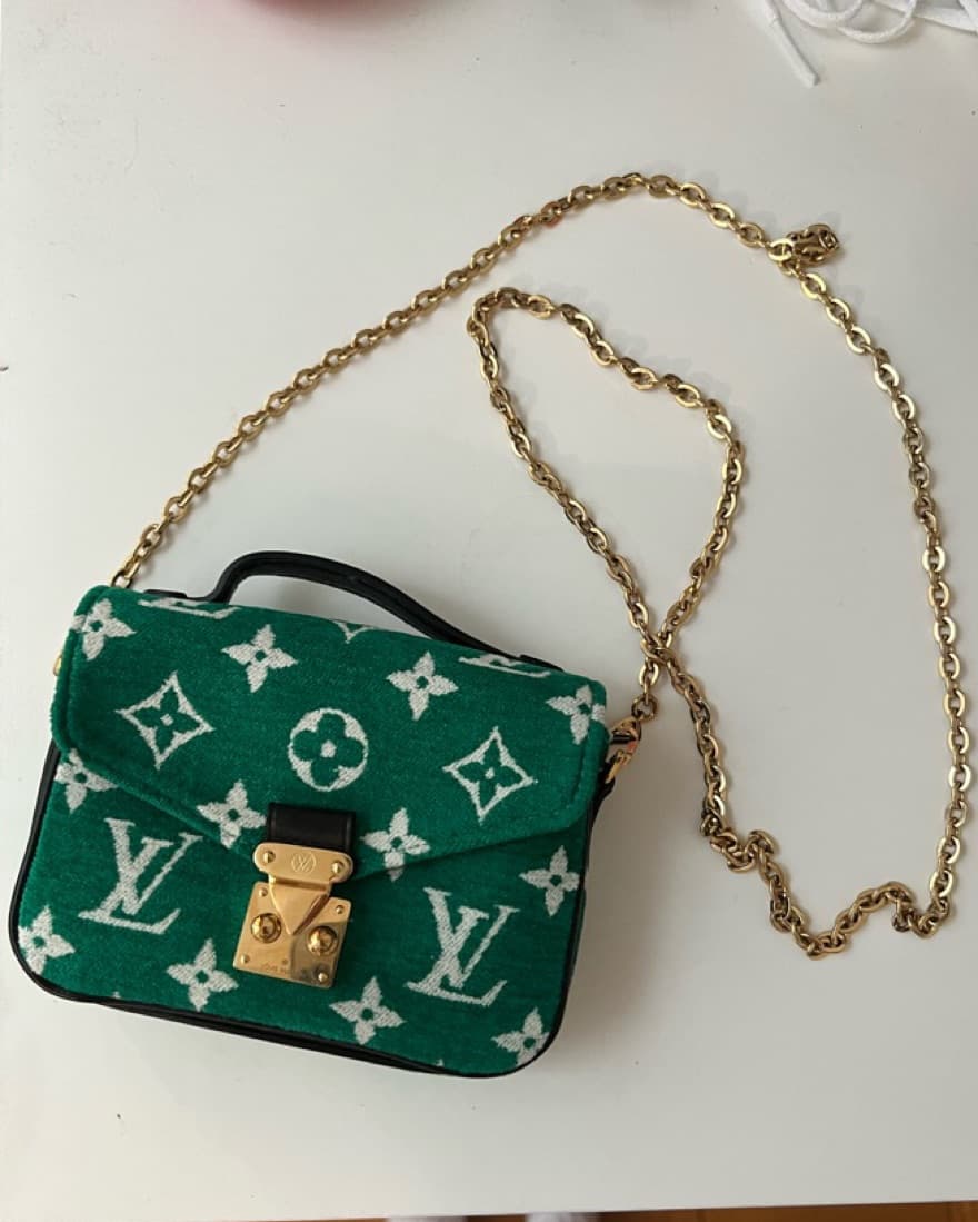 Louis Vuitton Micro Metis Green Velour - Image 1