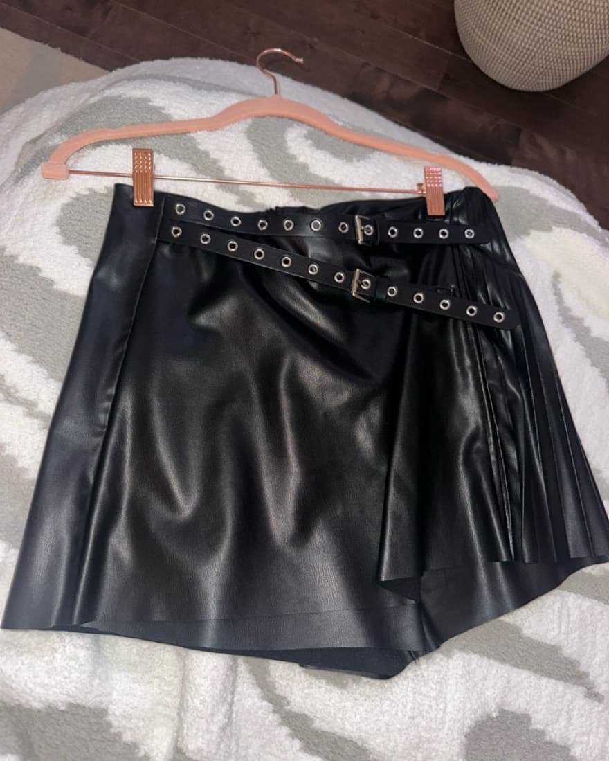 Mini Black Leather Skort   - Image 2