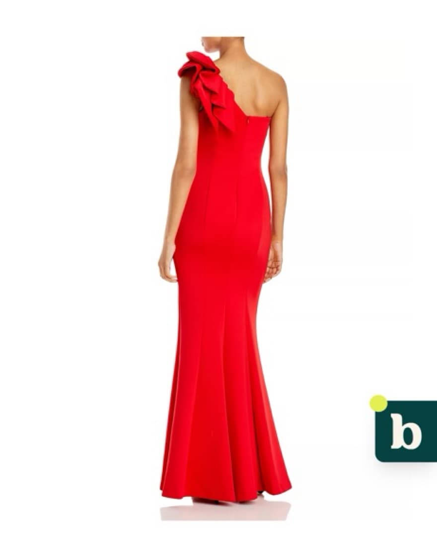 Red gorgeous Ball Gown - Image 4