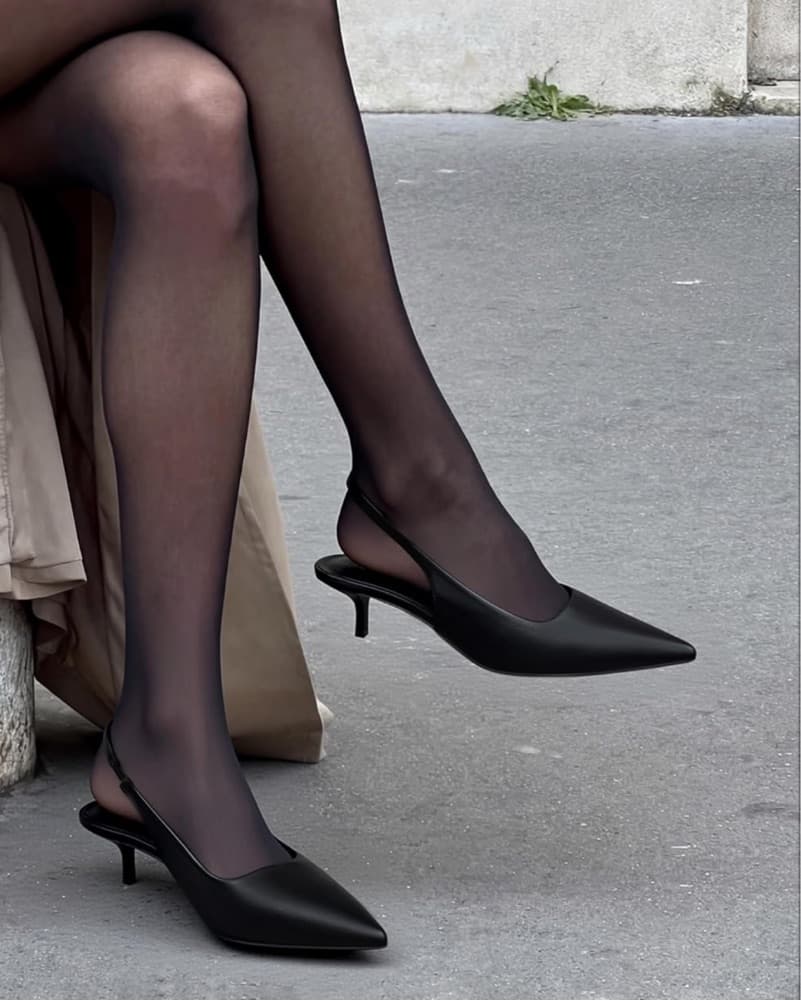 Chic Black Slingback Pump - Image 3