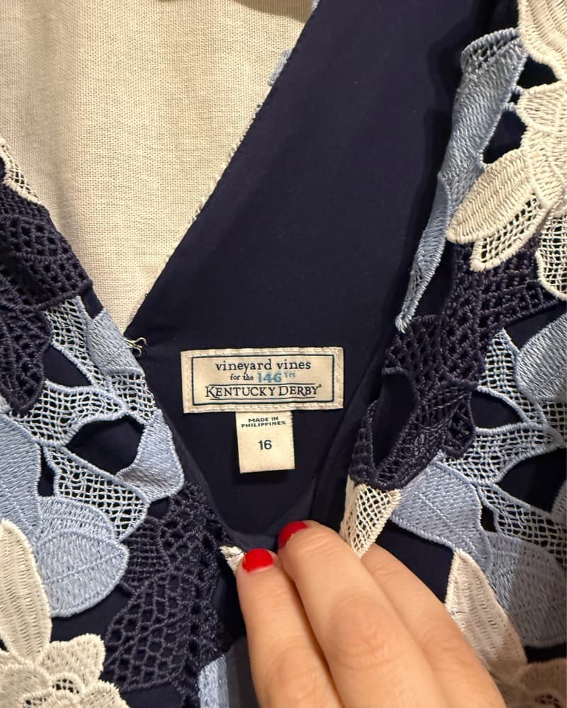 Vineyard Vines Derby Dress - Image 3