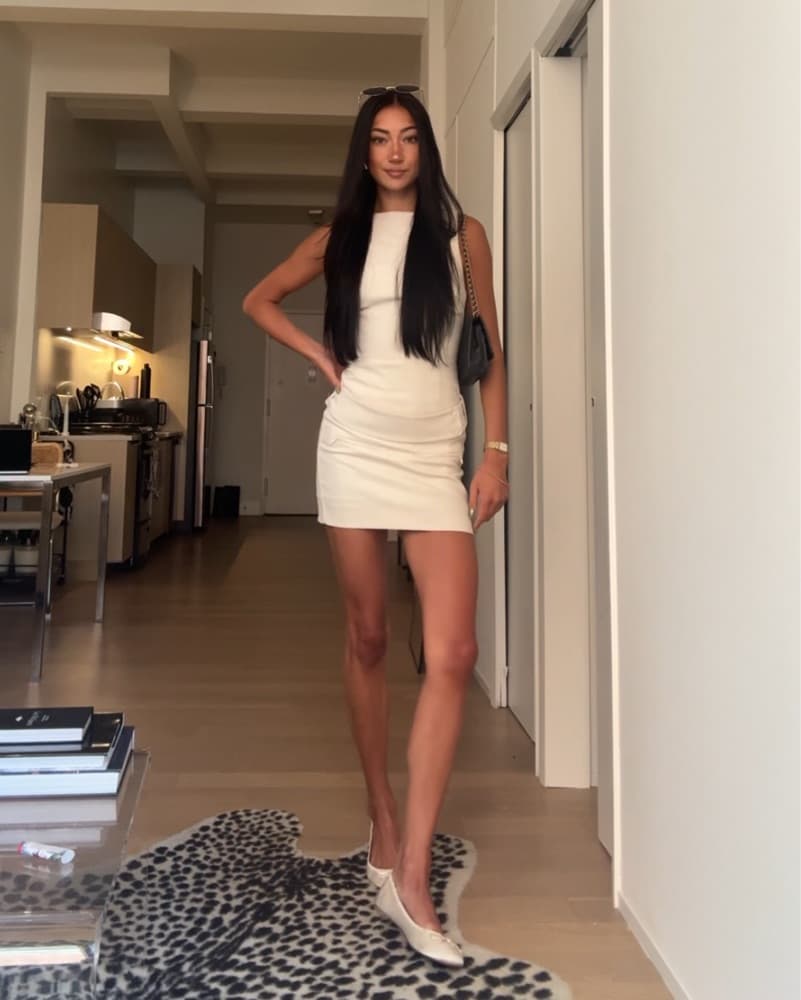 BELTED OFF-WHITE MINI DRESS - Image 4