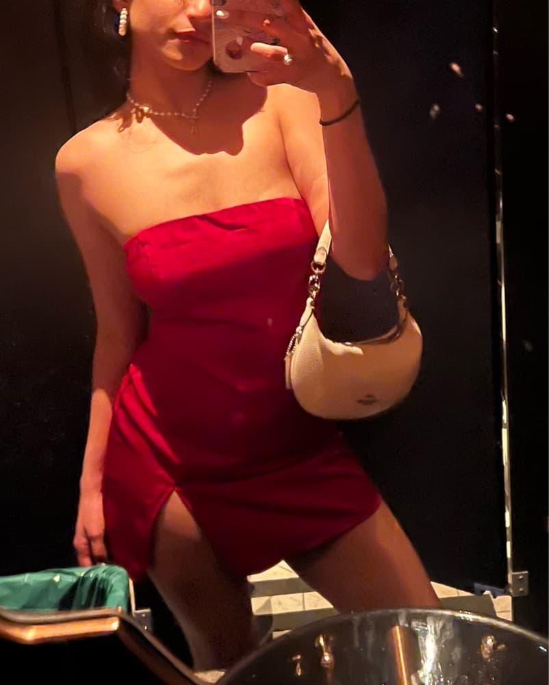 Alluring Red Mini Dress - Image 1
