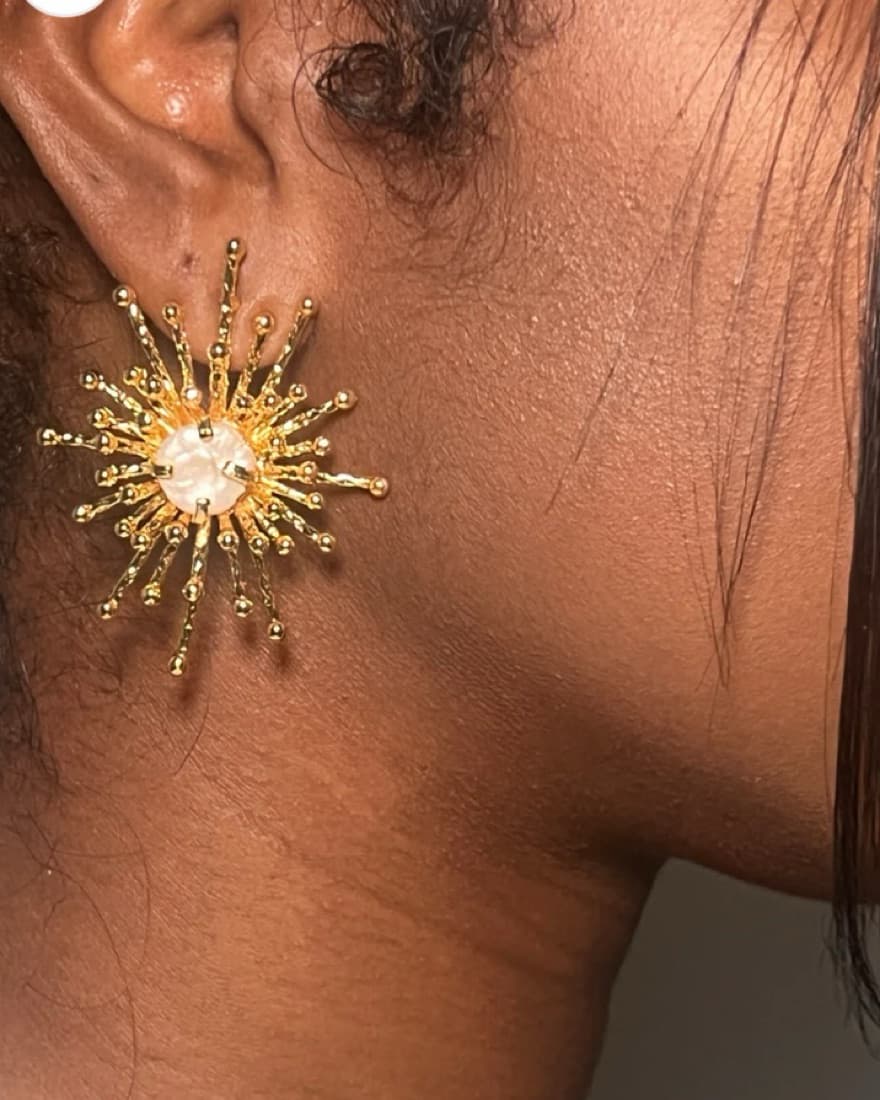 Pearl burst Earrings  - Image 2
