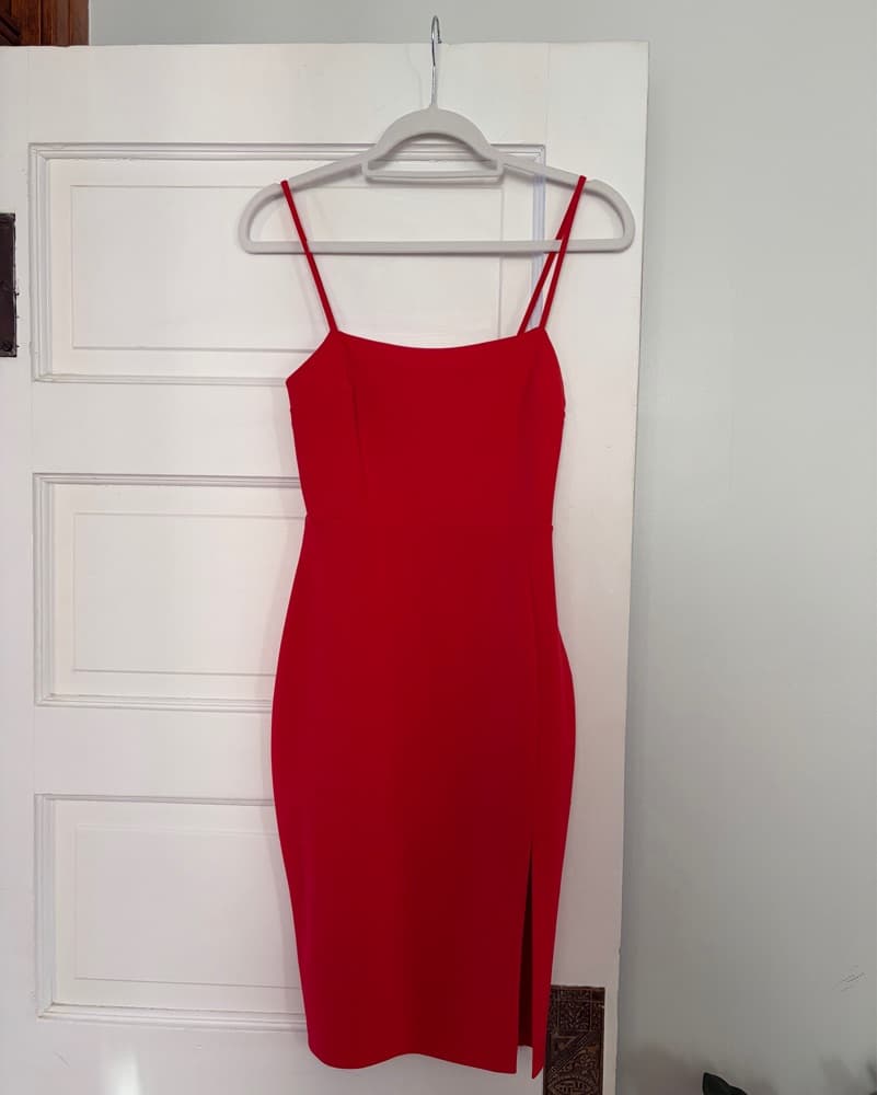 Vibrant Red Bodycon Dress - Image 2