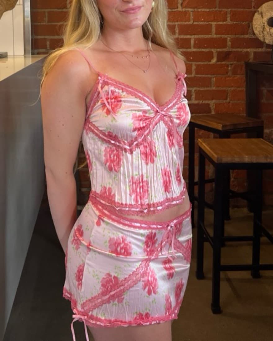 Frankies Bikinis Pink Set - Image 2